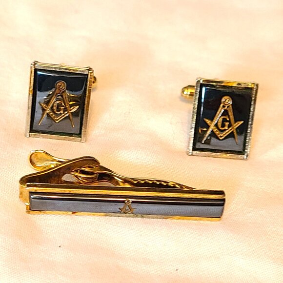 Vintage Gold Tone Masonic Freemason Black Stone Cufflinks Tie Tack Clip Men - Picture 4 of 9
